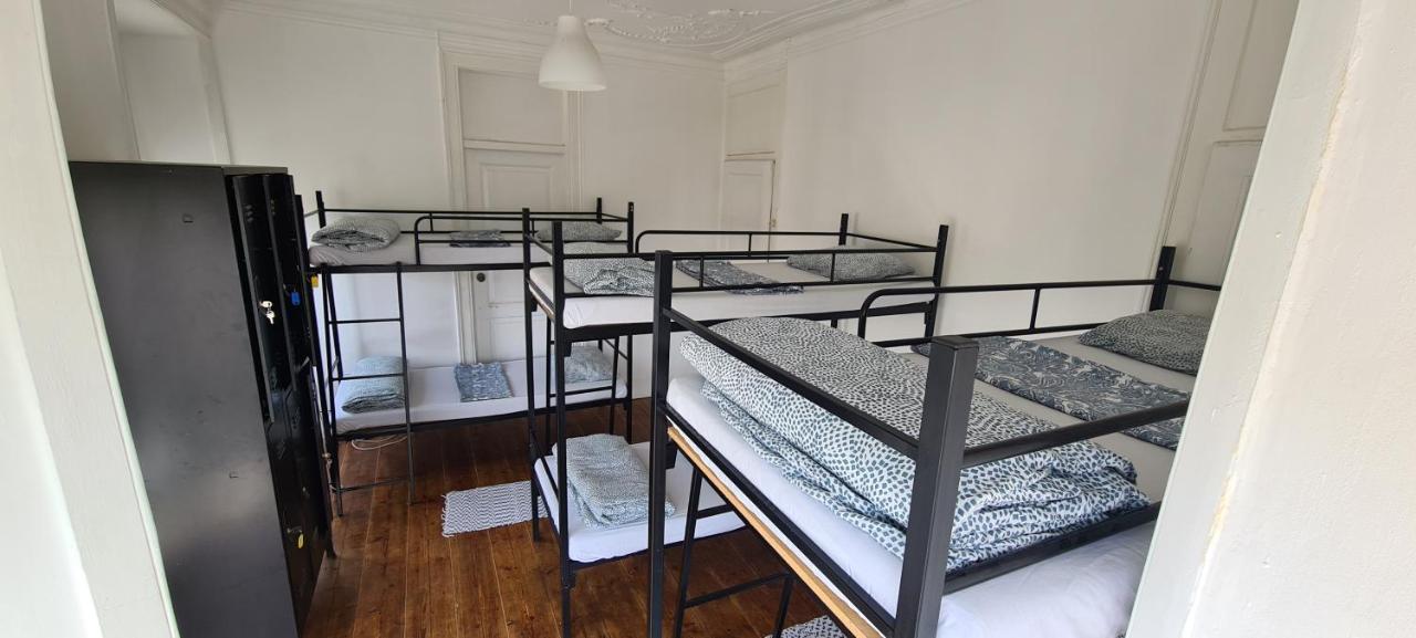 Bagetti Hostel Only For Girls Лиссабон Экстерьер фото